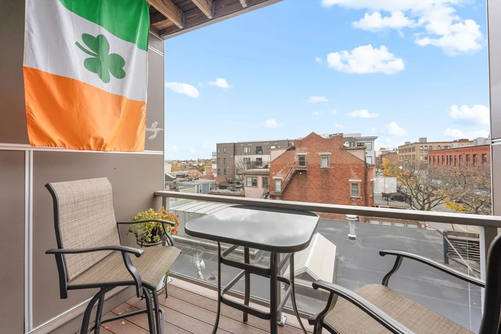 380 W Broadway, South Boston