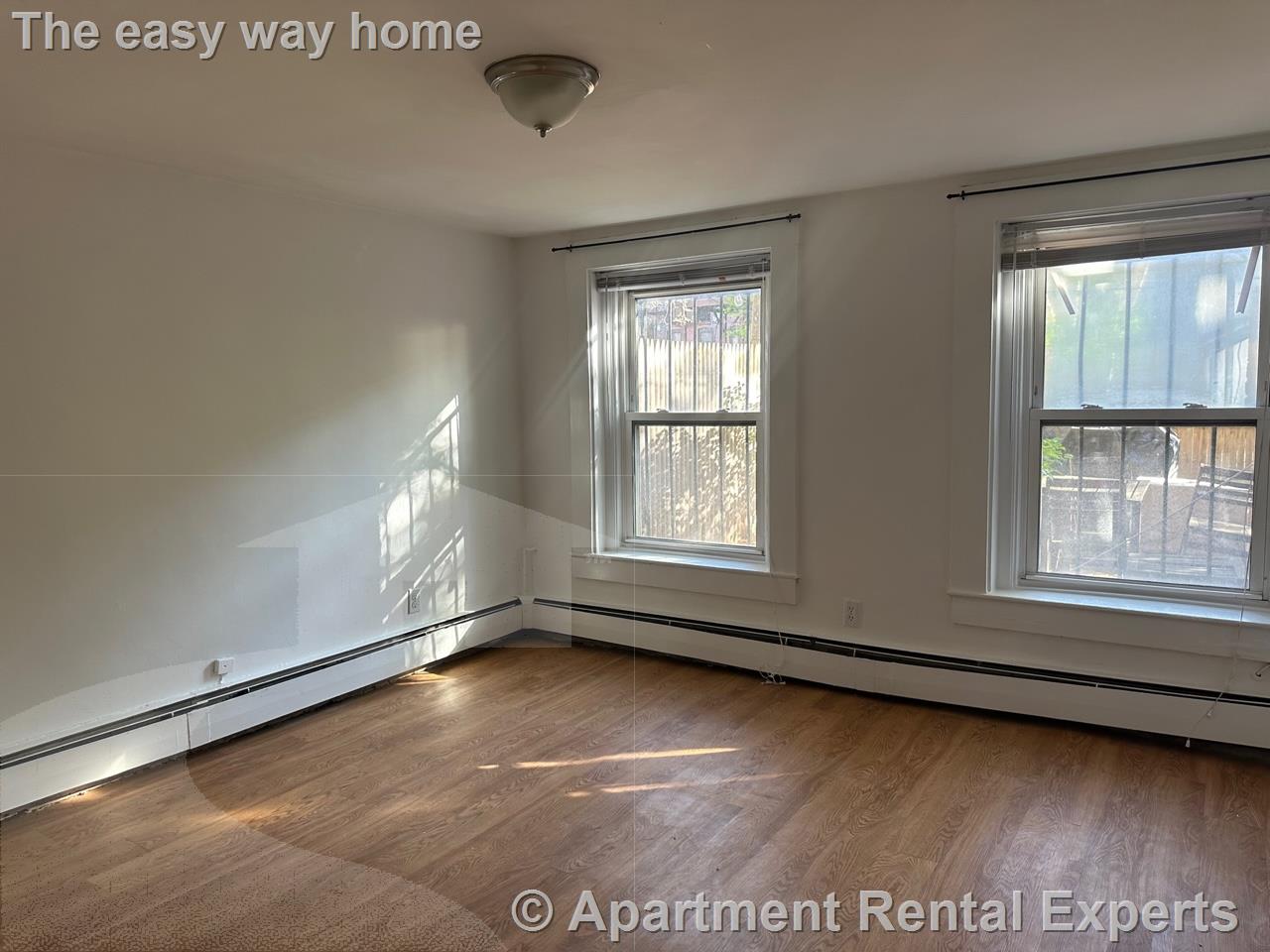 16 Yarmouth St, Back Bay