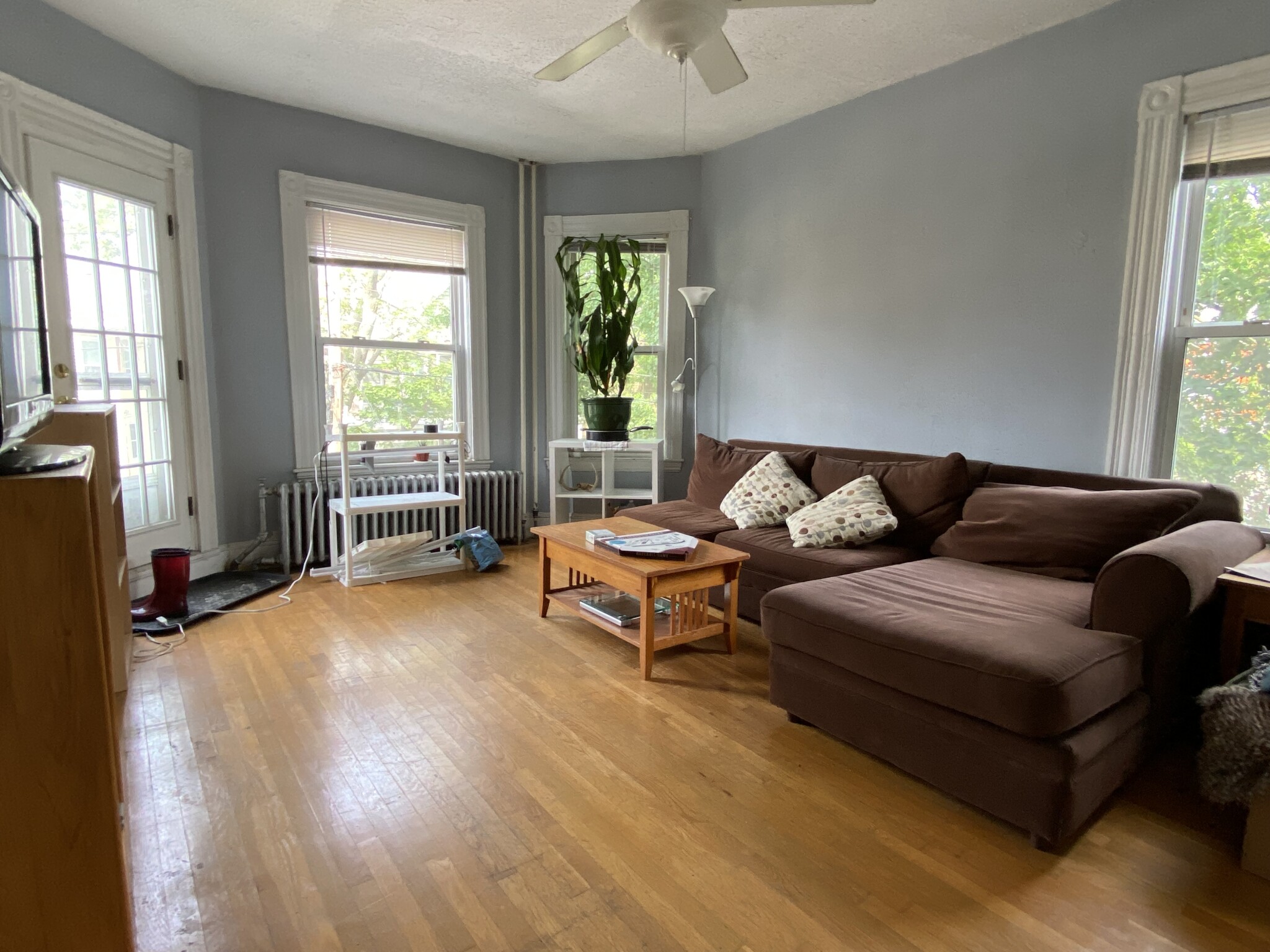 184 School St, Jamaica Plain