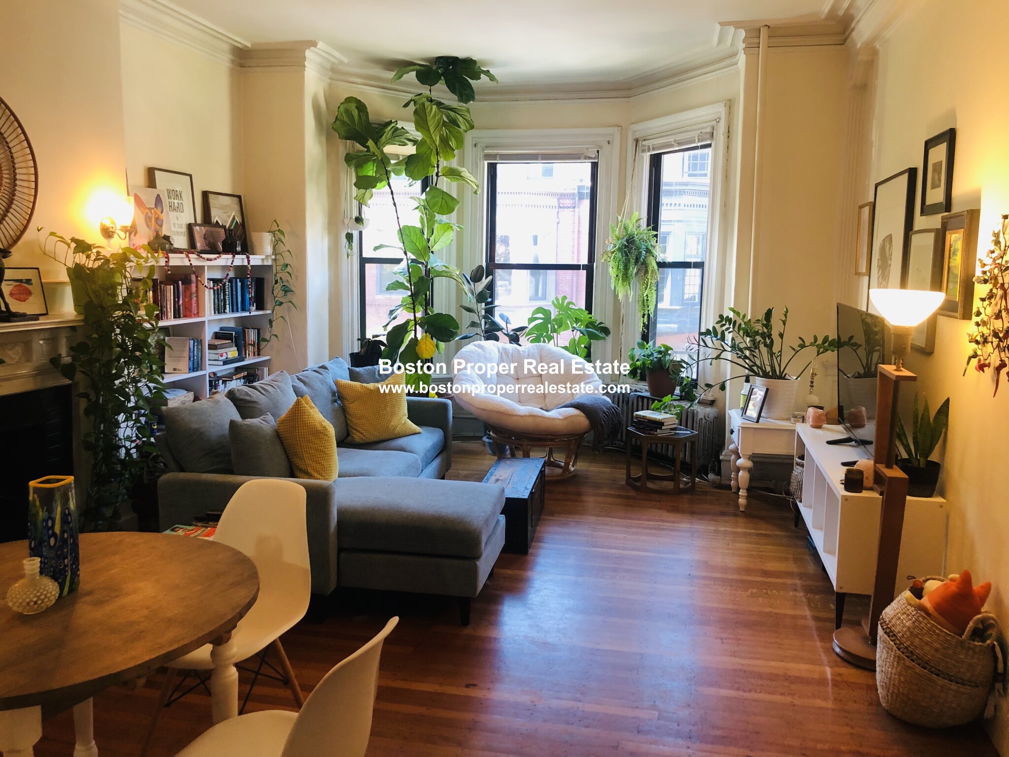 16 Hereford St, Back Bay