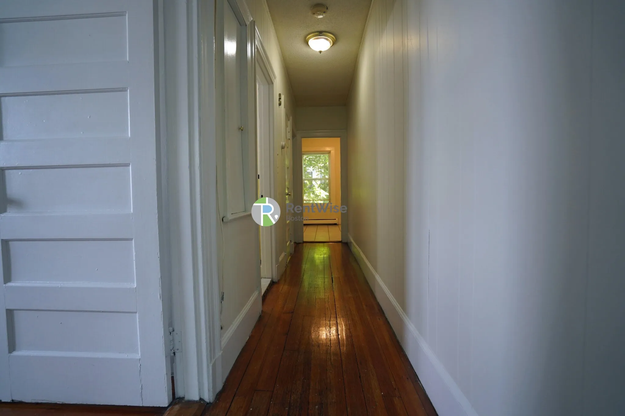 1 Ashford Ct, Allston