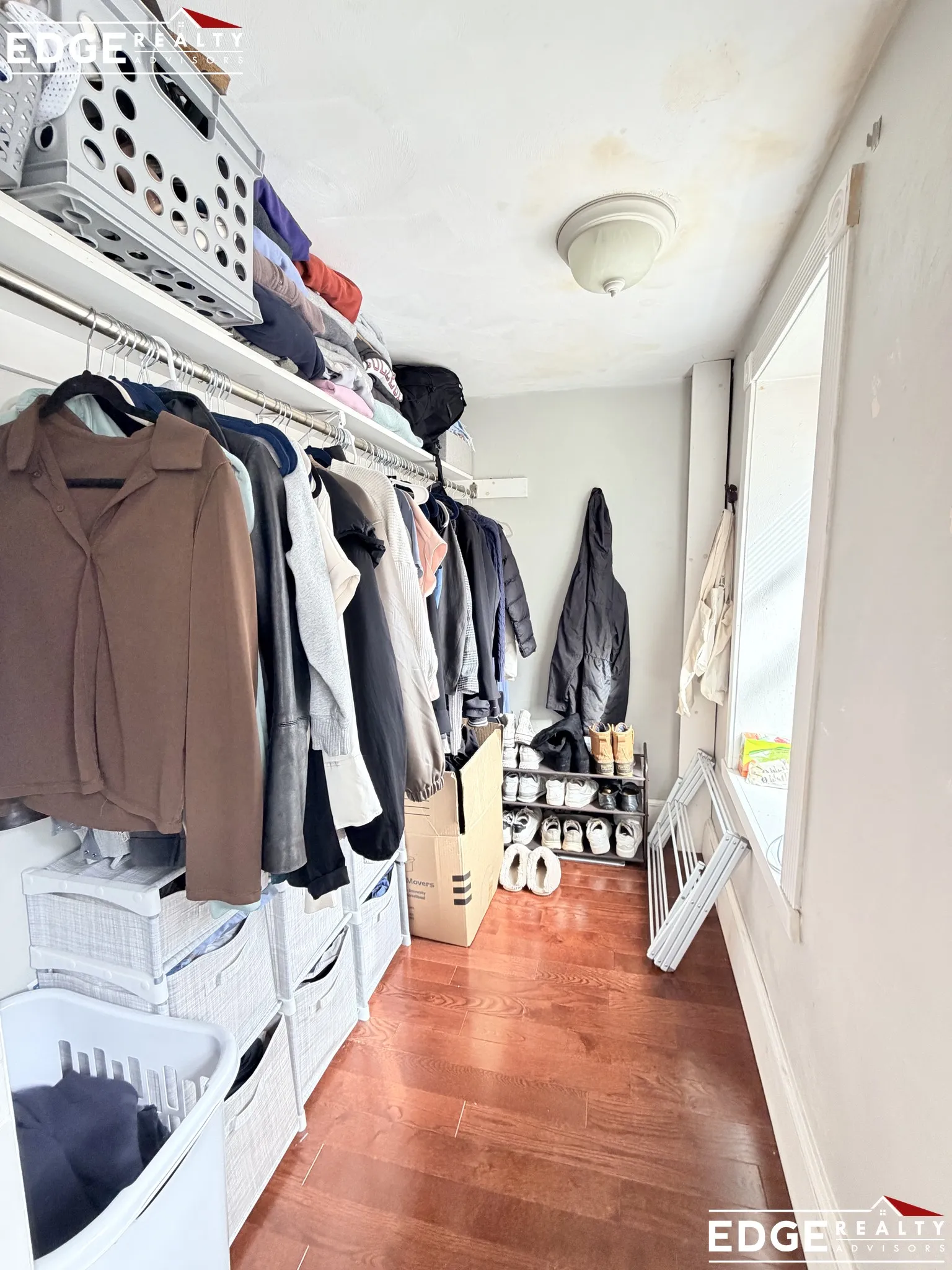 15 Cottage St, South Boston