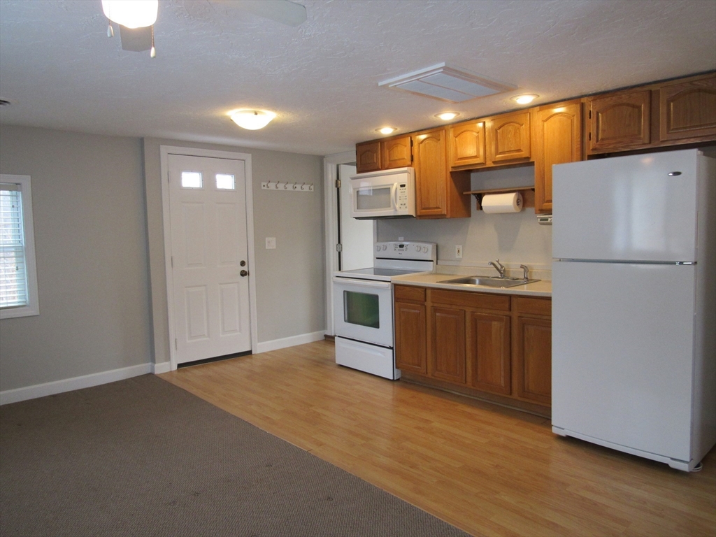 14 Monack Rd, Buzzards Bay