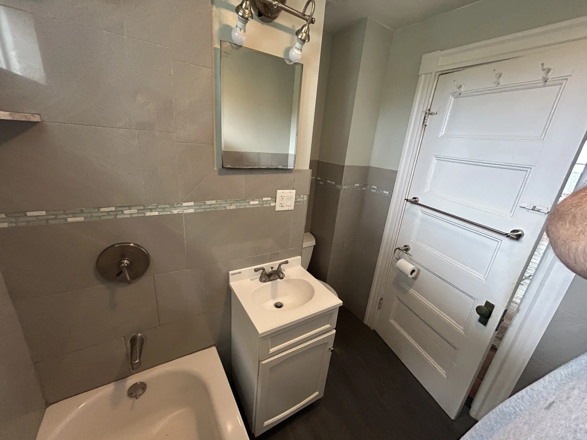 27 Albion St, Powder House Square