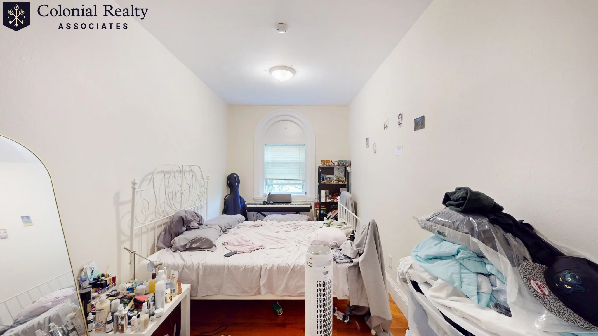 1073 Beacon St, Longwood