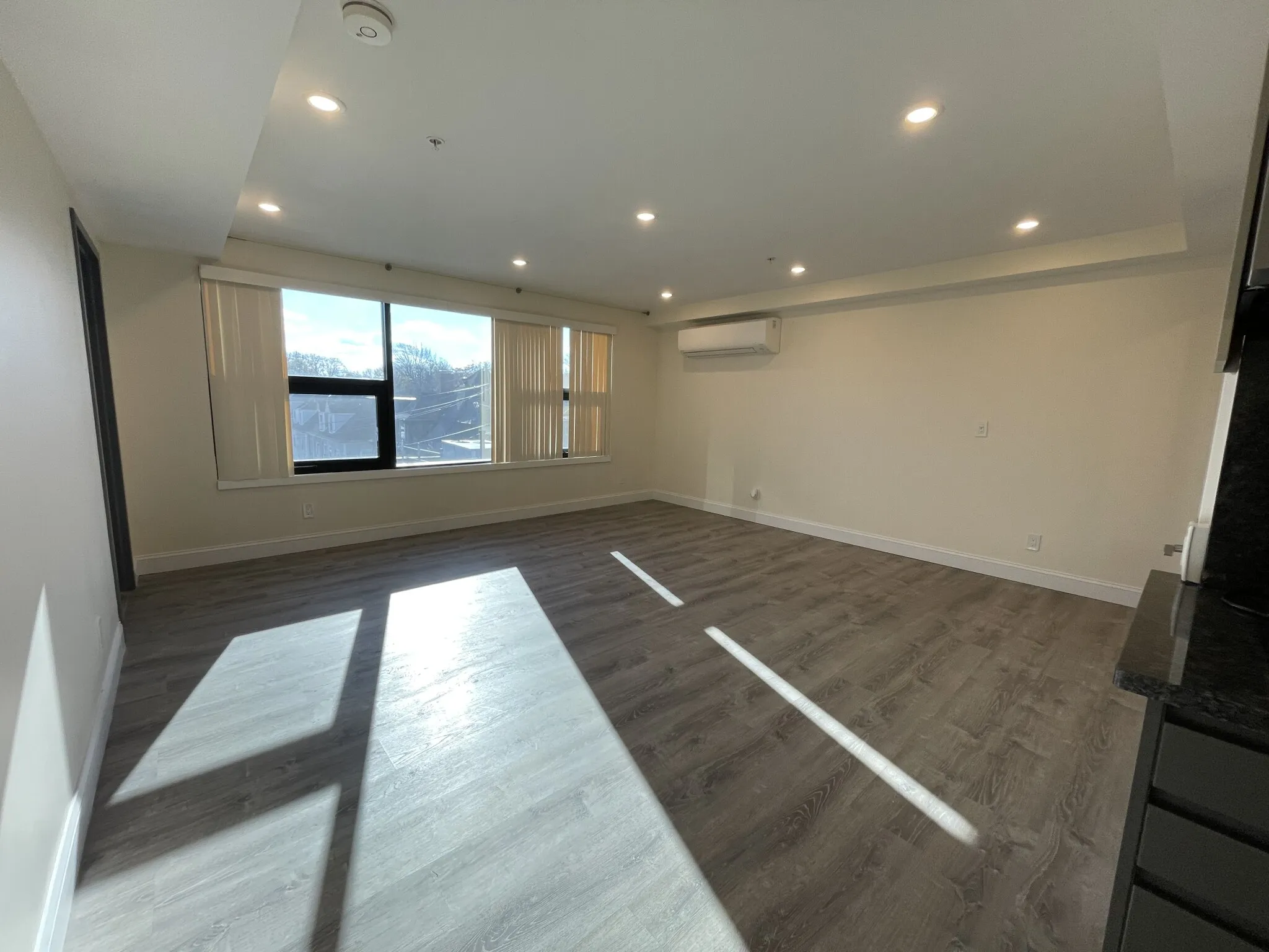 1028a Commonwealth Ave, Boston
