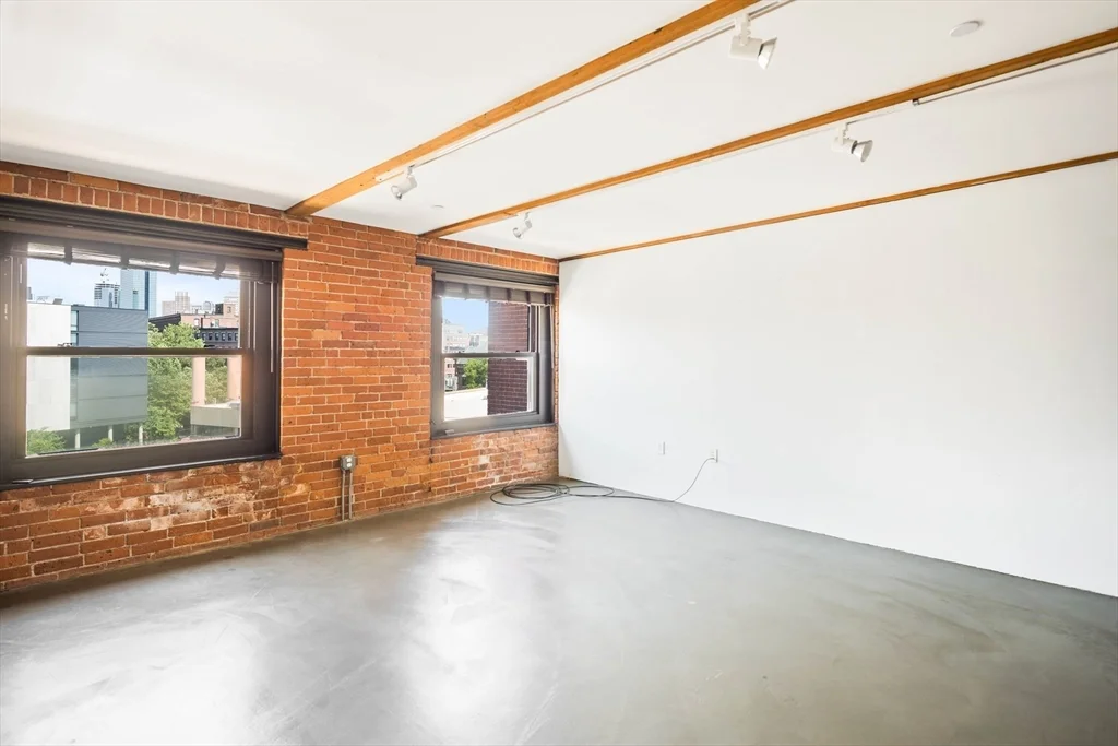 90 Wareham St, South End