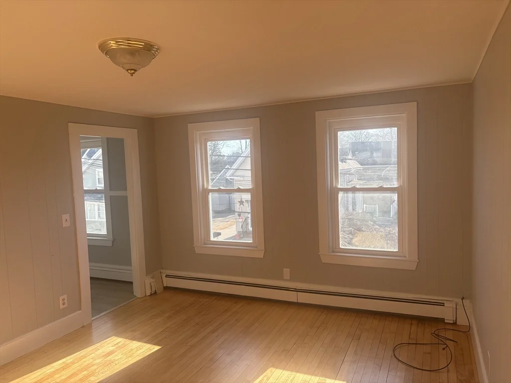 12 Capron St, Attleboro