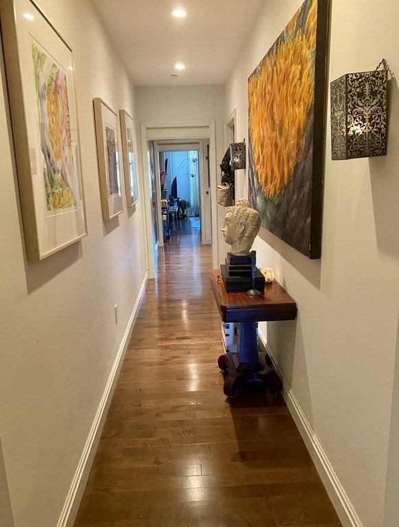 424 Massachusetts Ave, South End