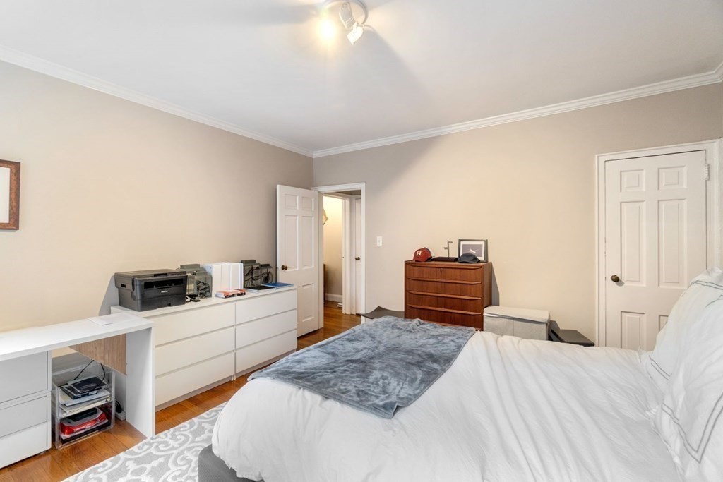 14 Ware St, Harvard Square