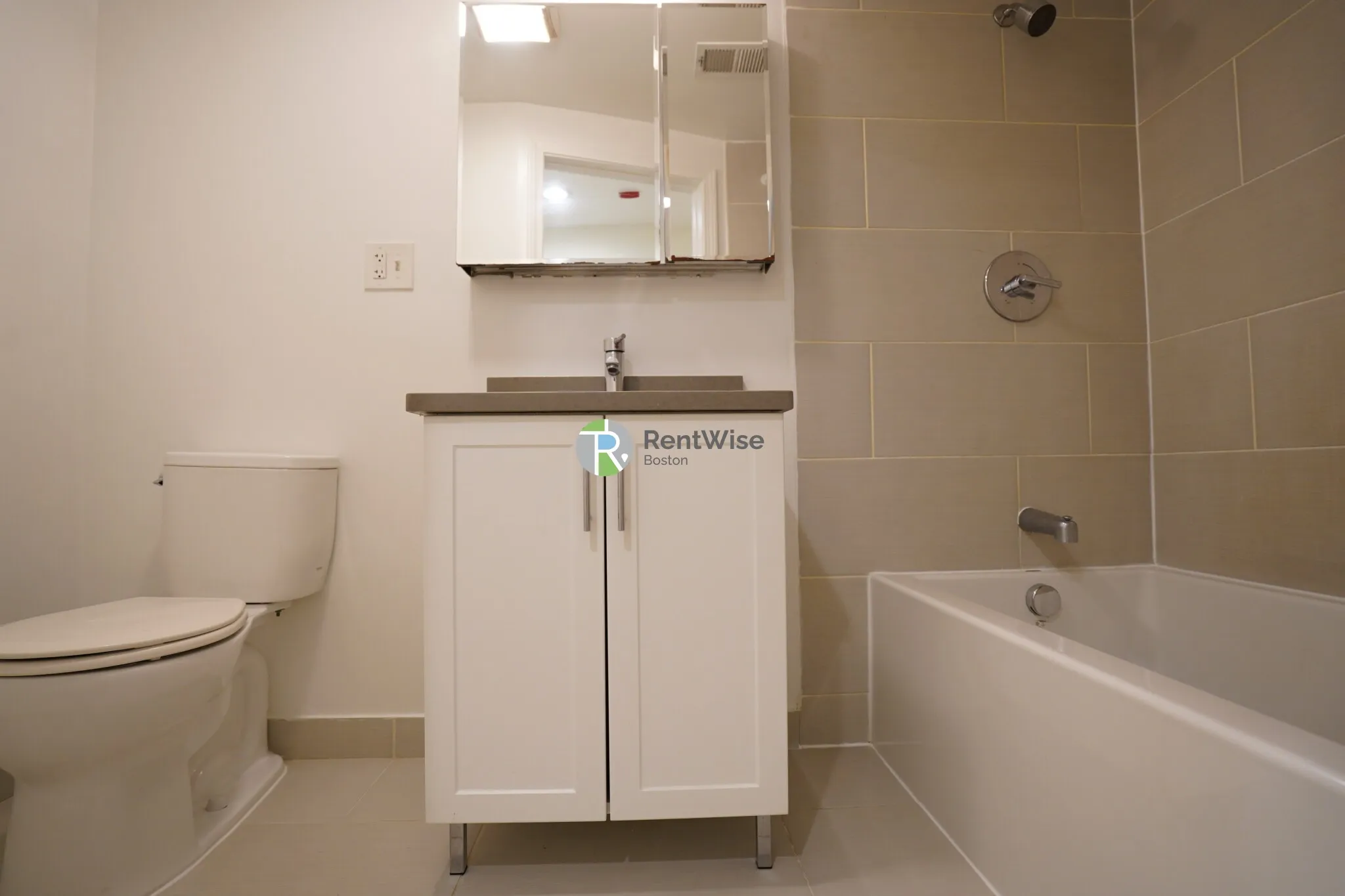 10 Brainerd Rd, Allston