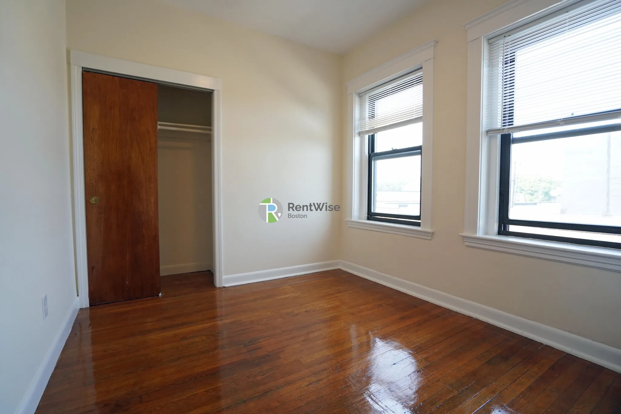 1315 Commonwealth Ave, Allston