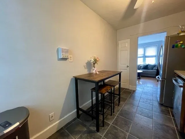 125 Farragut Rd, South Boston