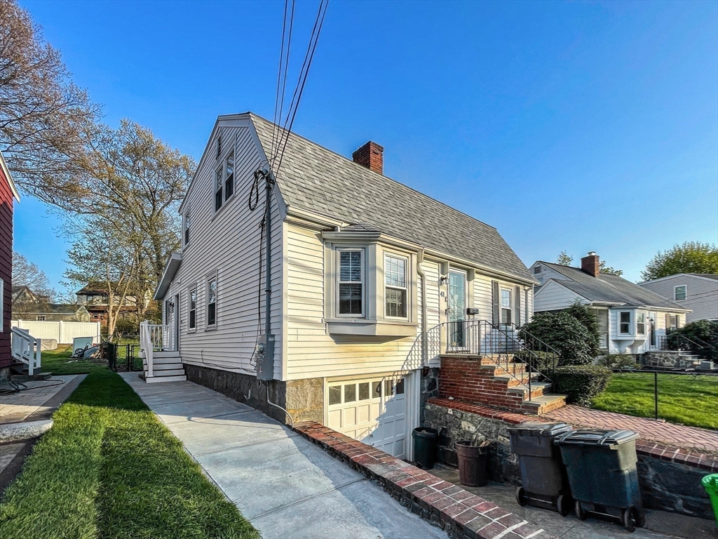 41 Burrwood Rd, West Roxbury