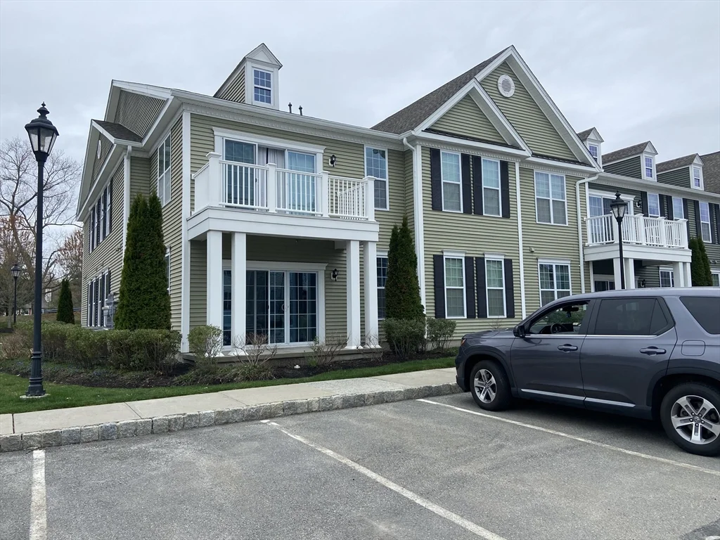 107 Corning Fairbanks Way, Westborough