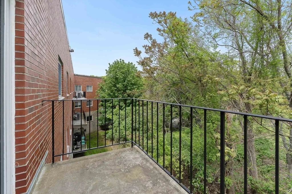 45 Loomis St, Malden