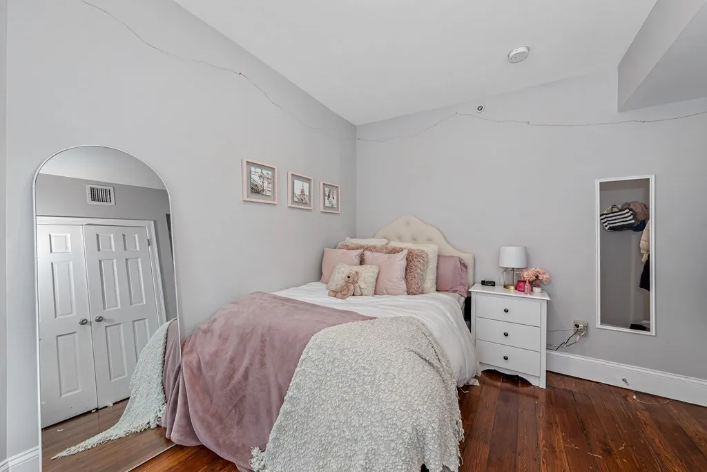 16 Sewall St, Mission Hill