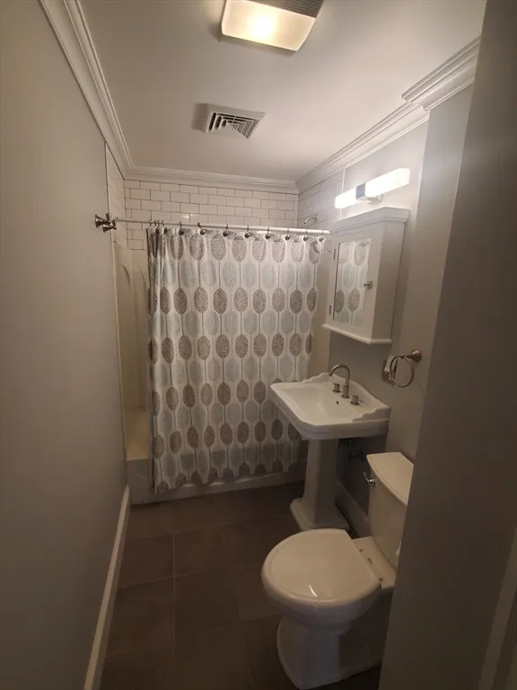 1 Grayson St, Dorchester