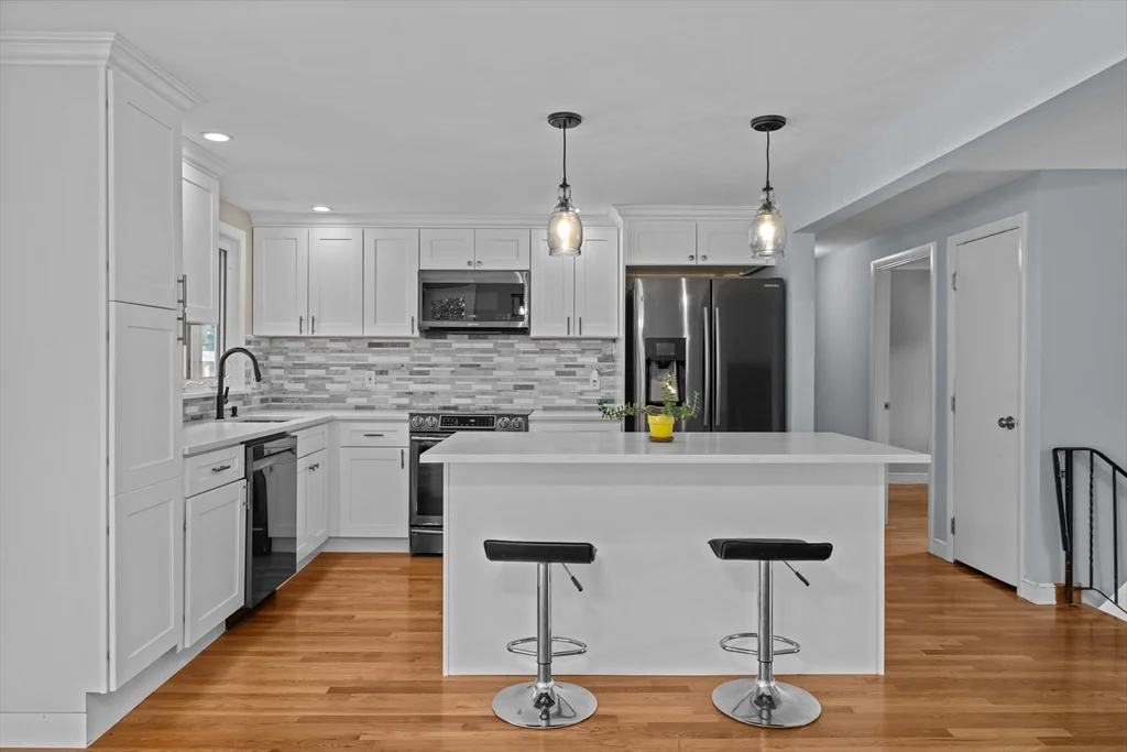 330 Swains Pond Ave, Melrose