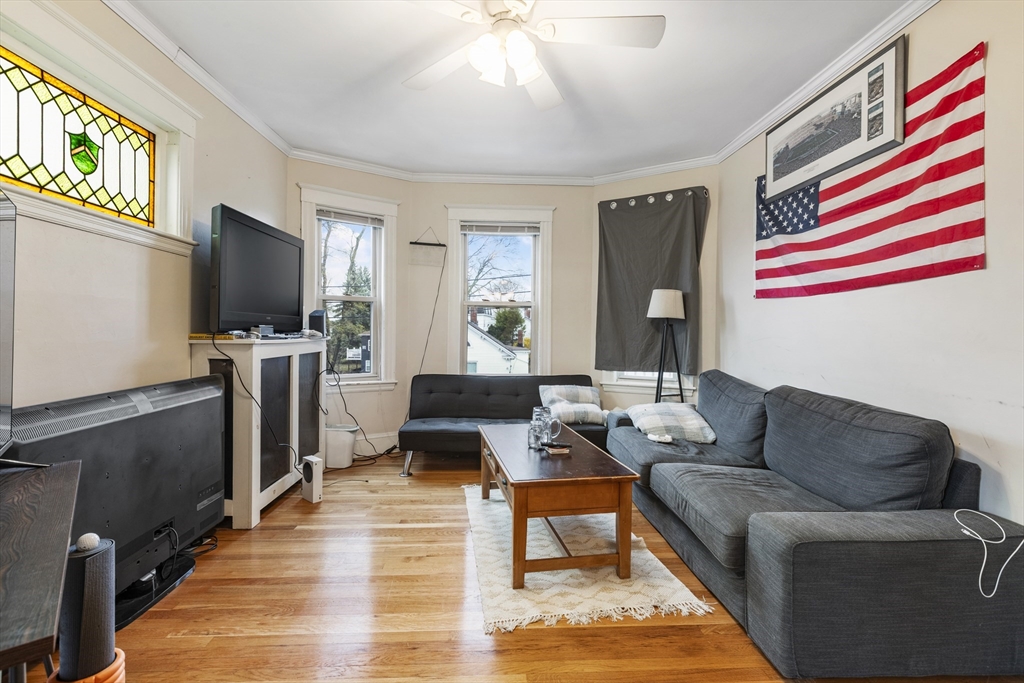 8 Hallet St, Dorchester