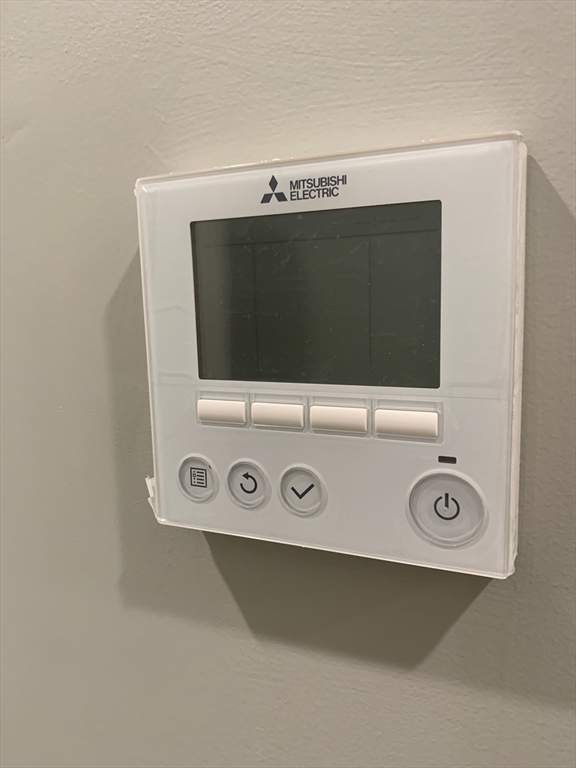 14 Yeamans St, Revere