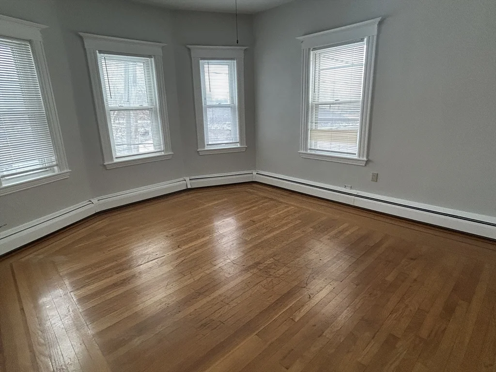 19-21 Pearl St, Malden