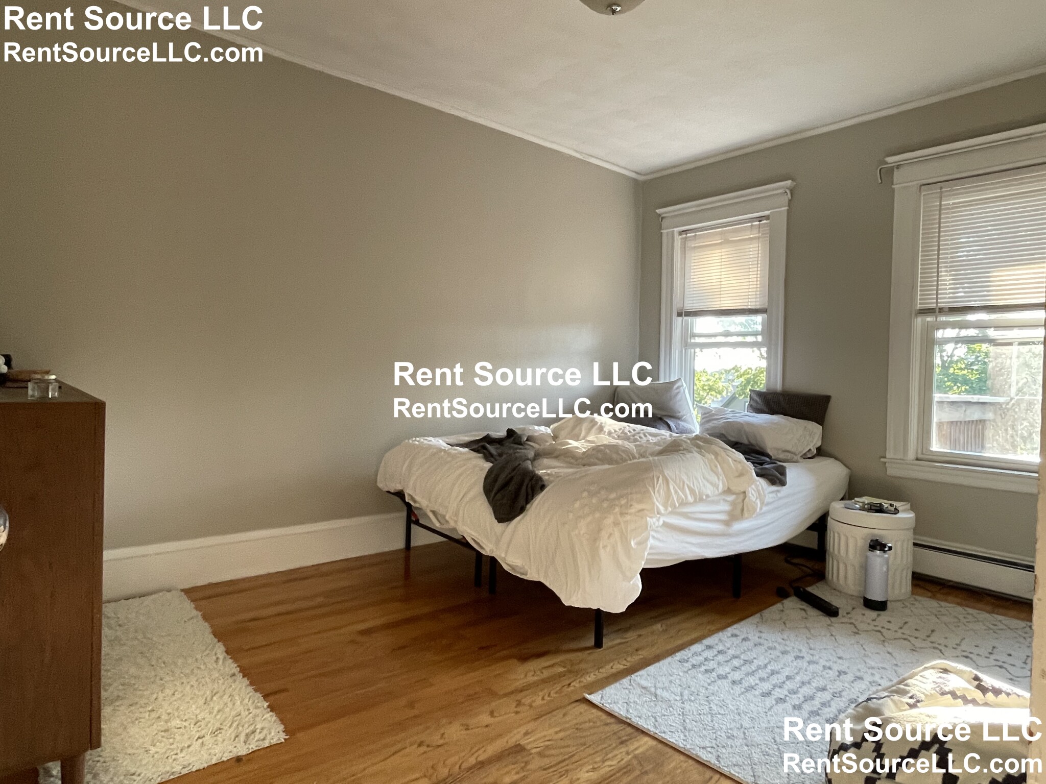 3 bed, 1 bath apartment for rent at 18 Cherry St Unit 3R, Spring Hill — photo 3 of 12
