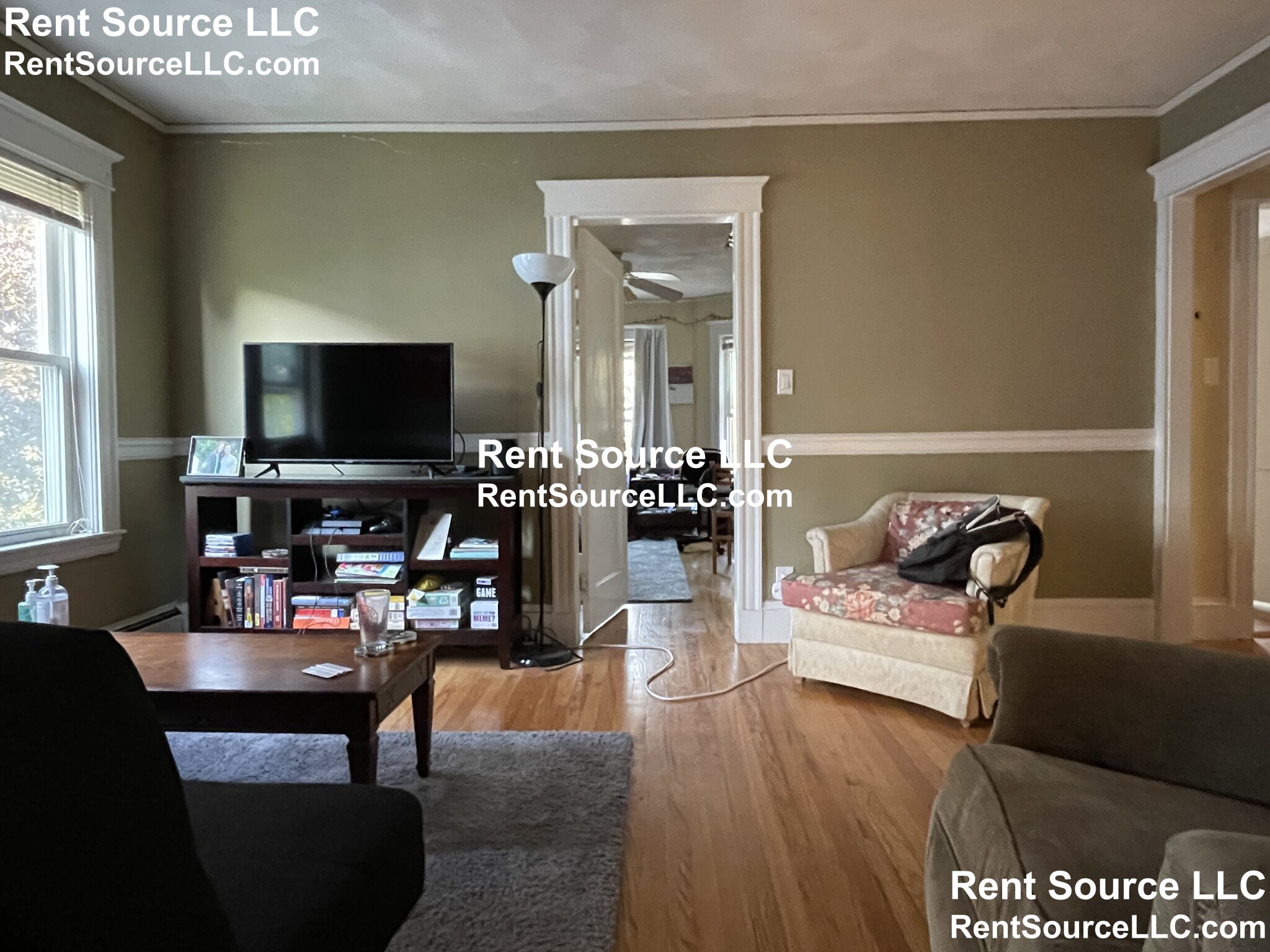 3 bed, 1 bath apartment for rent at 18 Cherry St Unit 3R, Spring Hill — photo 4 of 12
