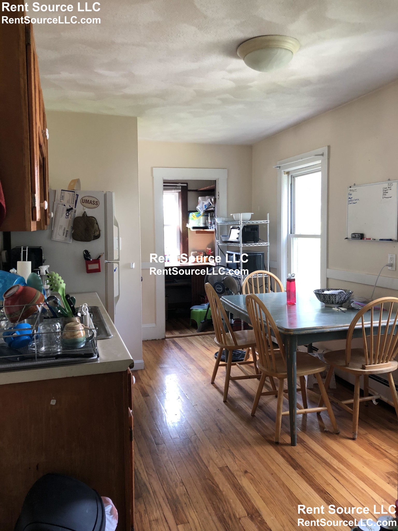 3 bed, 1 bath apartment for rent at 18 Cherry St Unit 3R, Spring Hill — photo 8 of 12