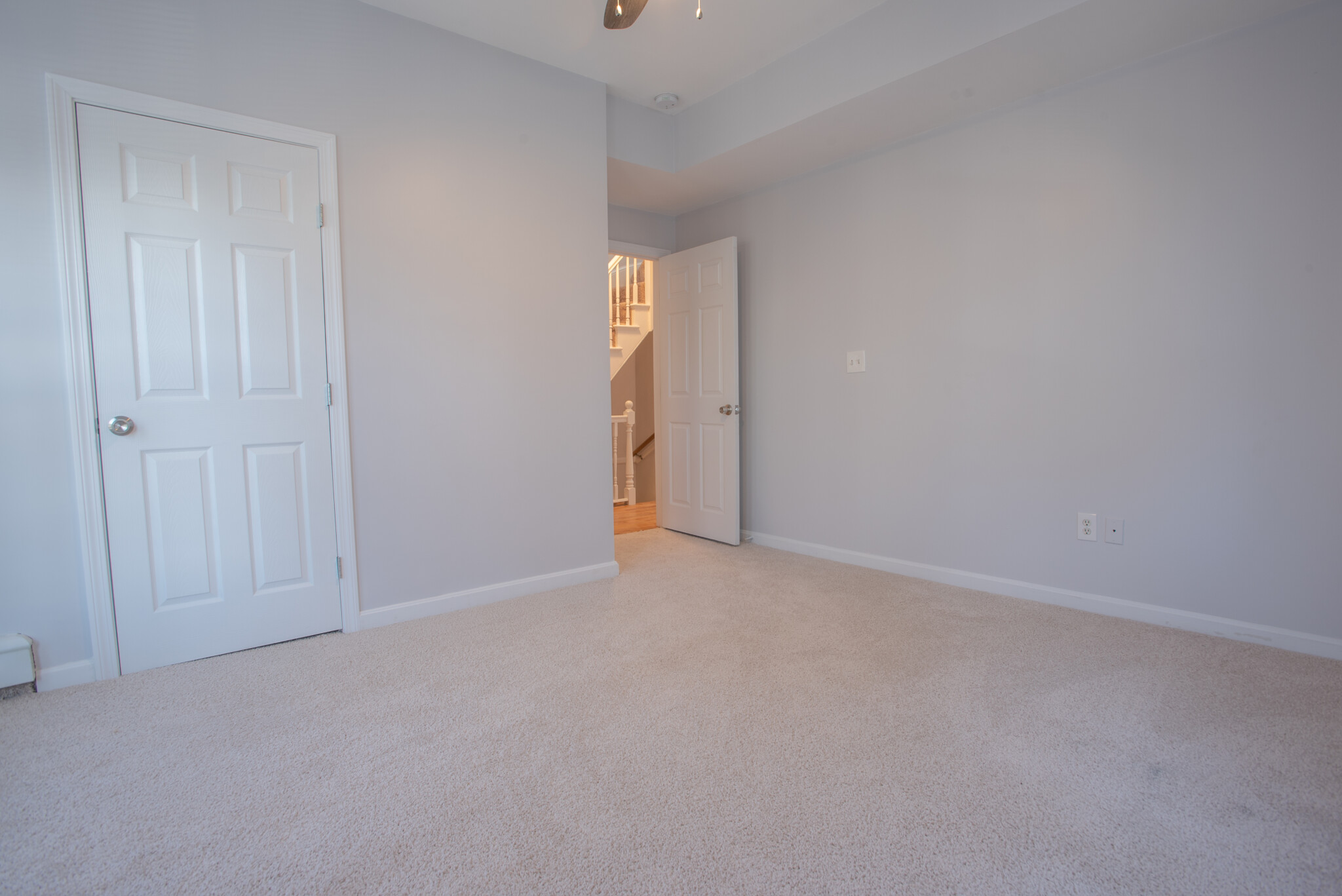 4 bed, 2 bath apartment for rent at 18 Hews Unit 2, Cambridgeport — photo 13 of 24