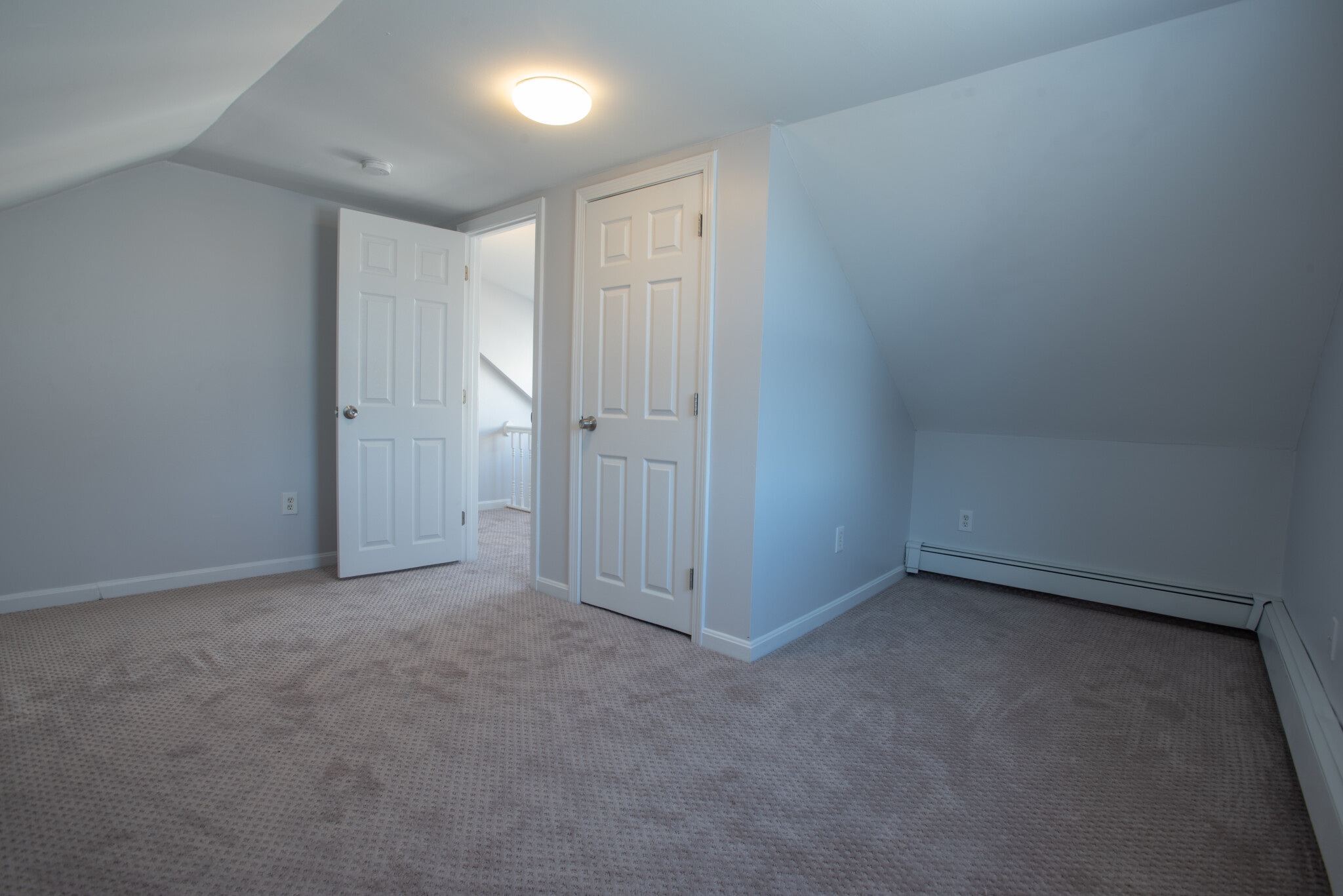 4 bed, 2 bath apartment for rent at 18 Hews Unit 2, Cambridgeport — photo 21 of 24