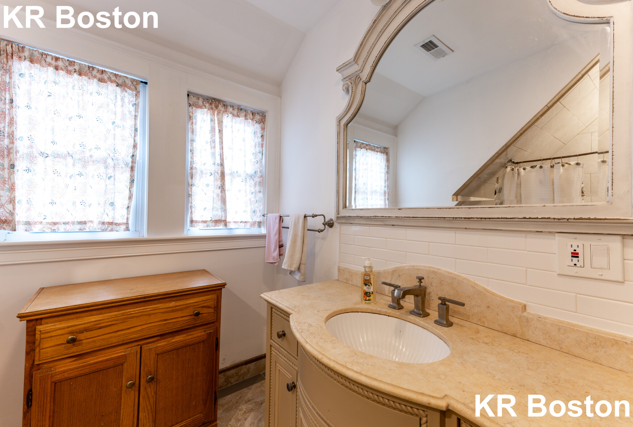 7 bed, 4+ bath apartment for rent at 18 Holton St, Allston — photo 1 of 6