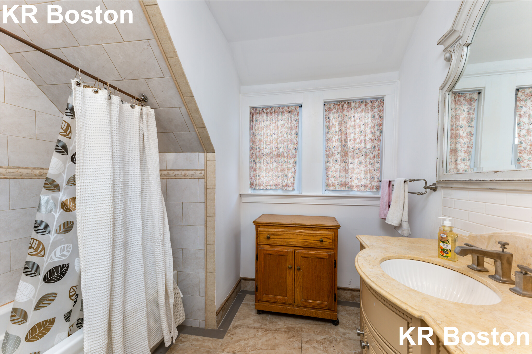 7 bed, 4+ bath apartment for rent at 18 Holton St Unit 0, Allston — photo 13 of 13