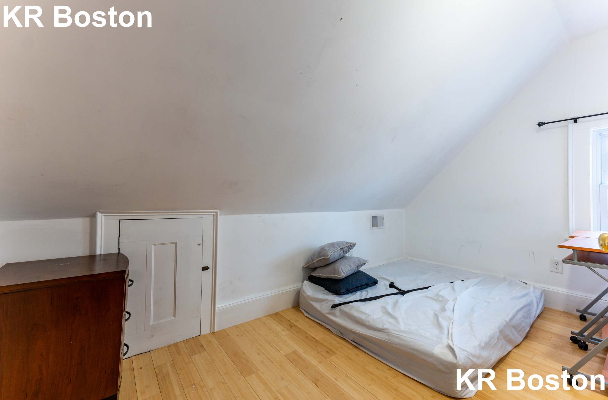 7 bed, 4+ bath apartment for rent at 18 Holton St Unit 0, Allston — photo 9 of 13