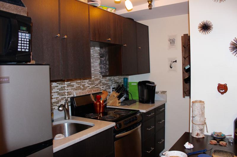 1 bed, 1 bath apartment for rent at 878 Beacon St Unit 4, Fenway — photo 6 of 6