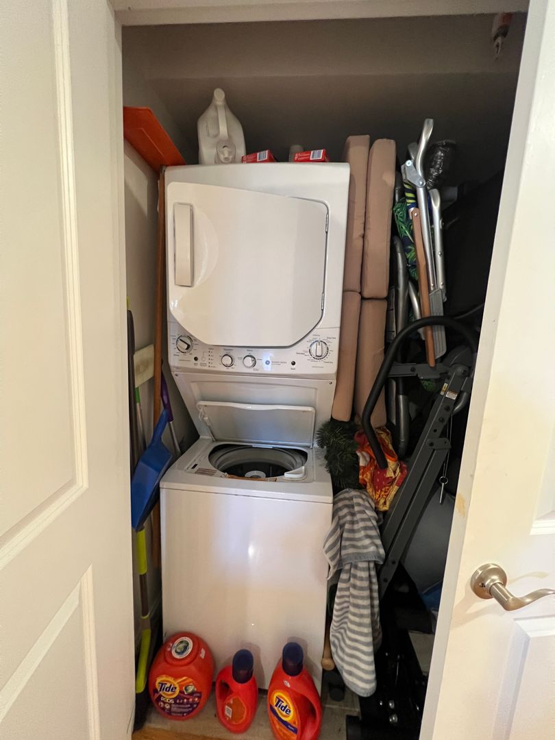 116 Holland St, Davis Square