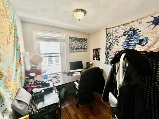 1.5 bed, 1 bath apartment for rent at 2 Baldwin Pl Unit 3R, North End — photo 18 of 21