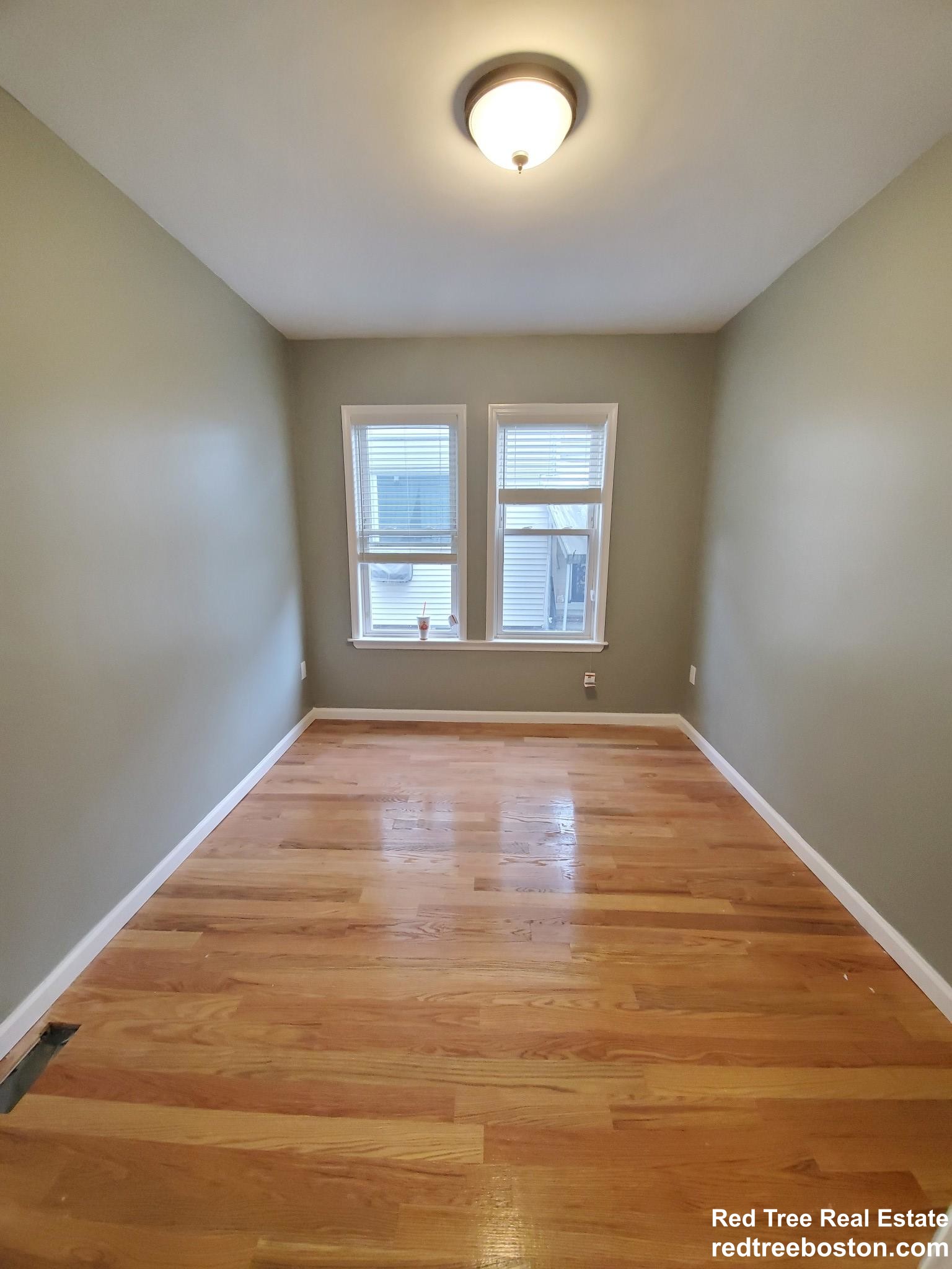 3 split bed, 2 bath apartment for rent at 294 Brookline St Unit Ma, Central Square — photo 16 of 23