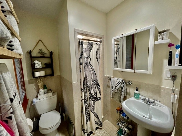 1.5 bed, 1 bath apartment for rent at 1 Unity Unit 2, North End — photo 18 of 19