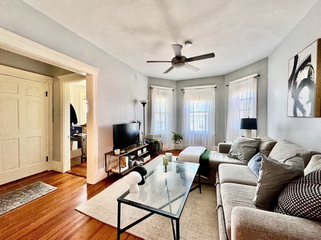 14 Dawes St, Dorchester