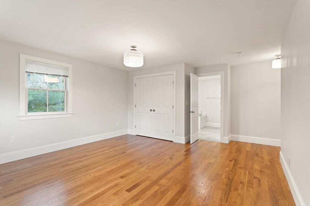 150 Country Club Rd, Oak Hill