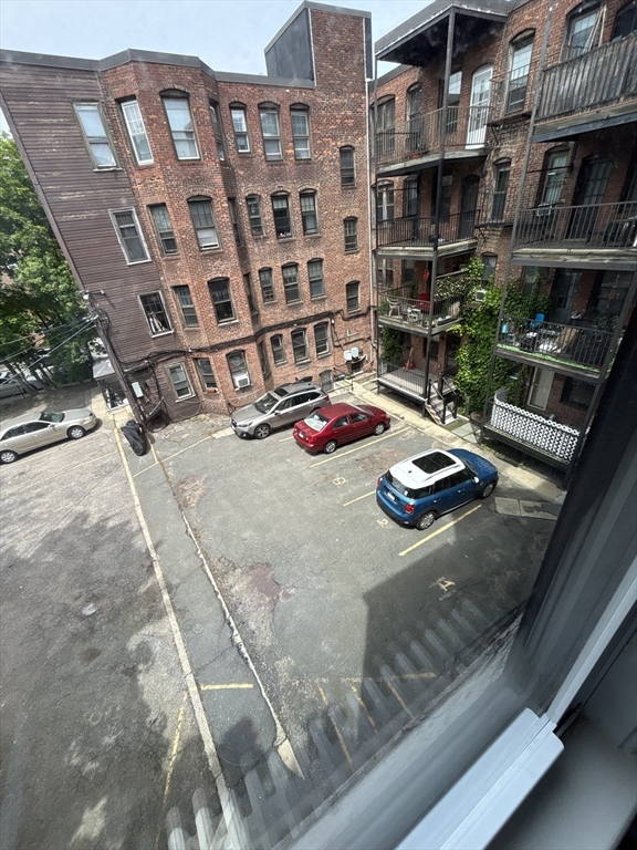 70 Strathmore St, Brighton