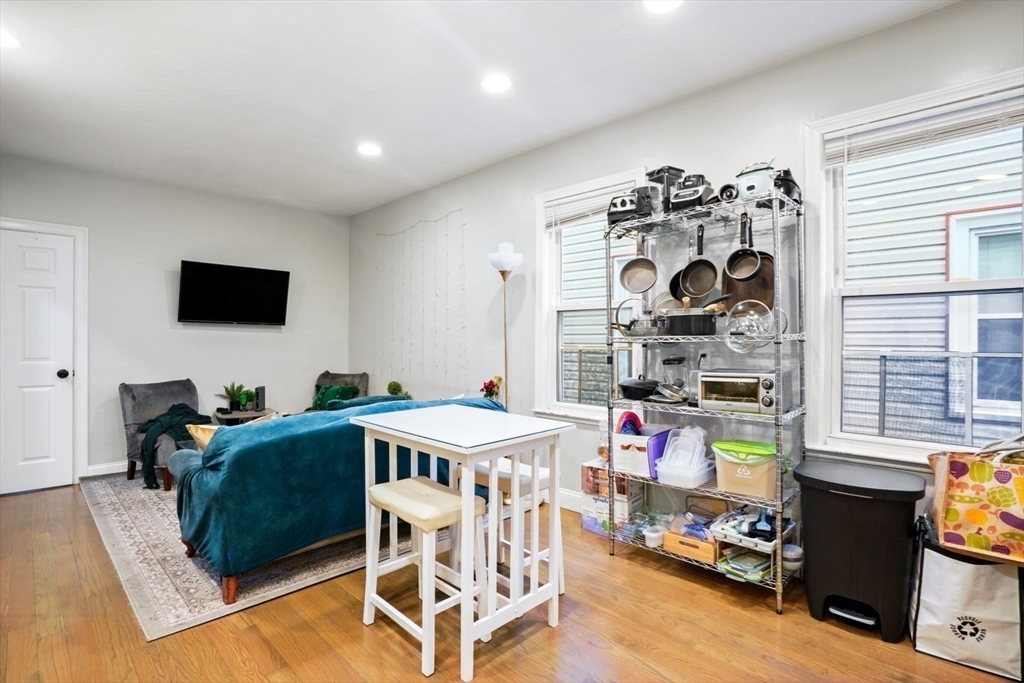 17 Howes St, Dorchester