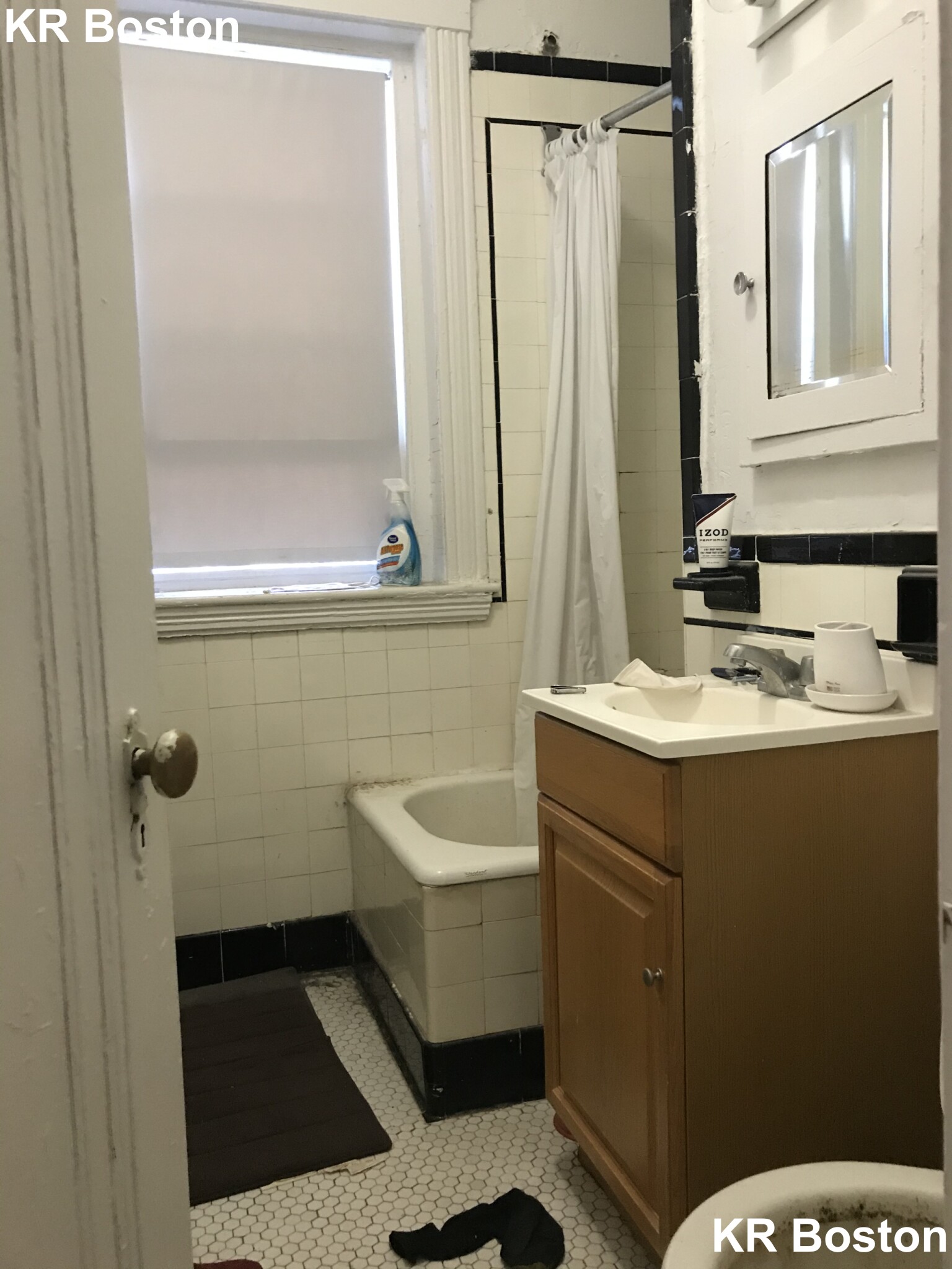 1 bed, 1 bath apartment for rent at 1815 Commonwealth Ave Unit 18, Brighton — photo 4 of 4