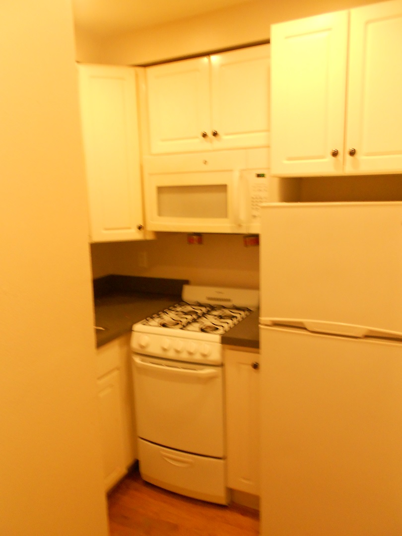 15 Edgerly Rd, Fenway