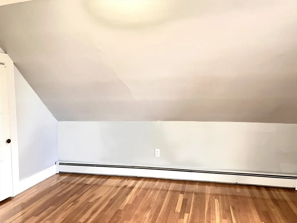 65 Kirtland, Lynn