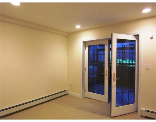 59 Fort Ave, Roxbury