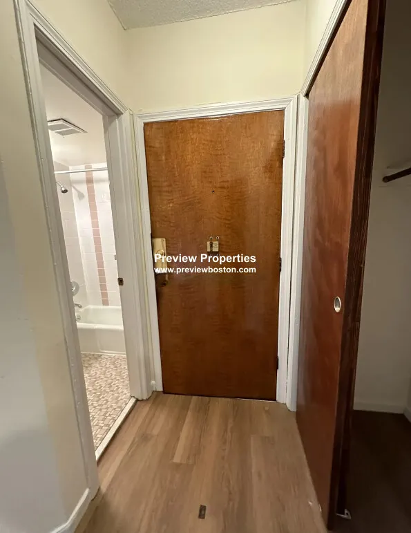 54 South Huntington Ave, Mission Hill