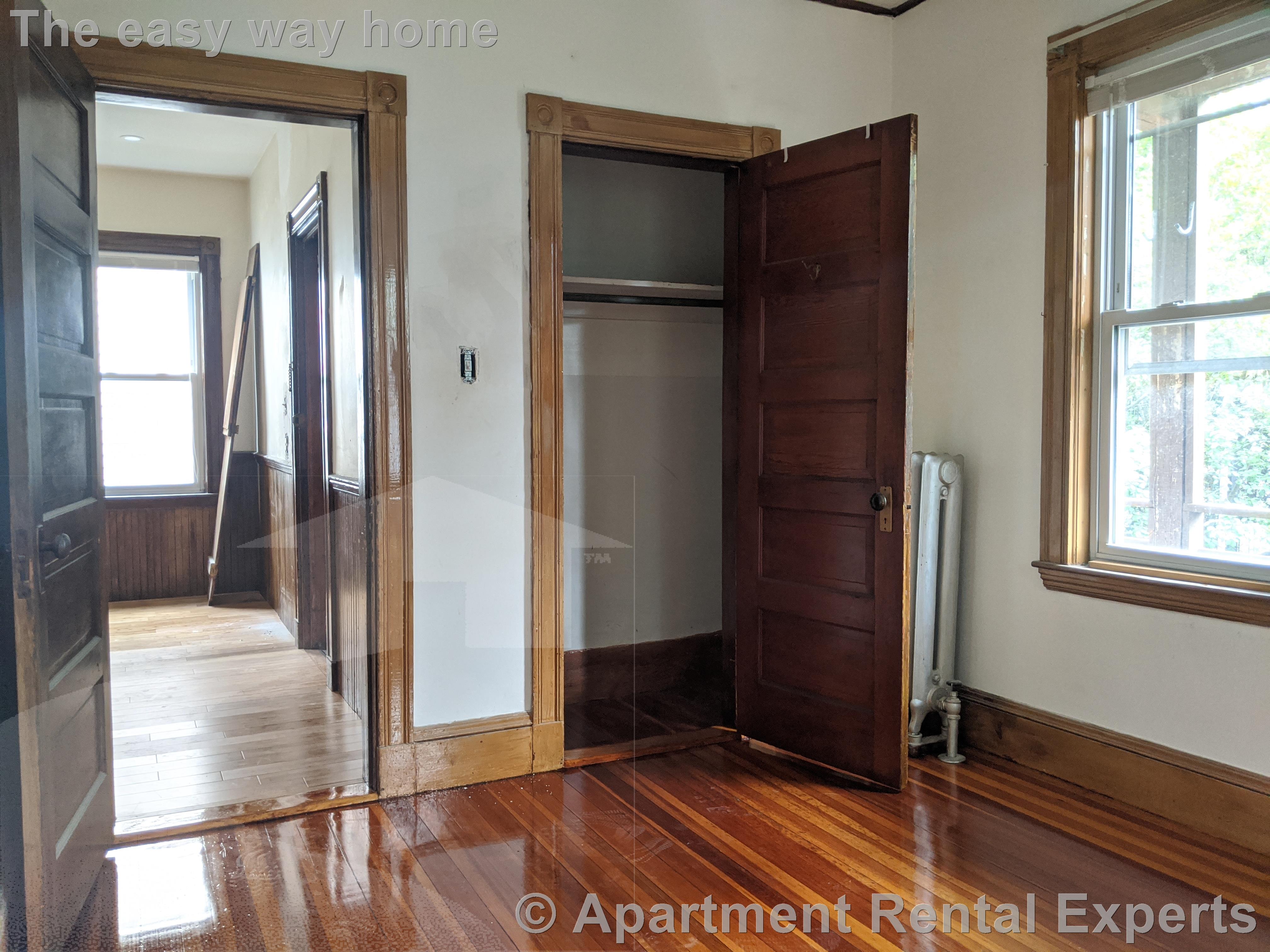 7-9 Belknap St, Teele Square