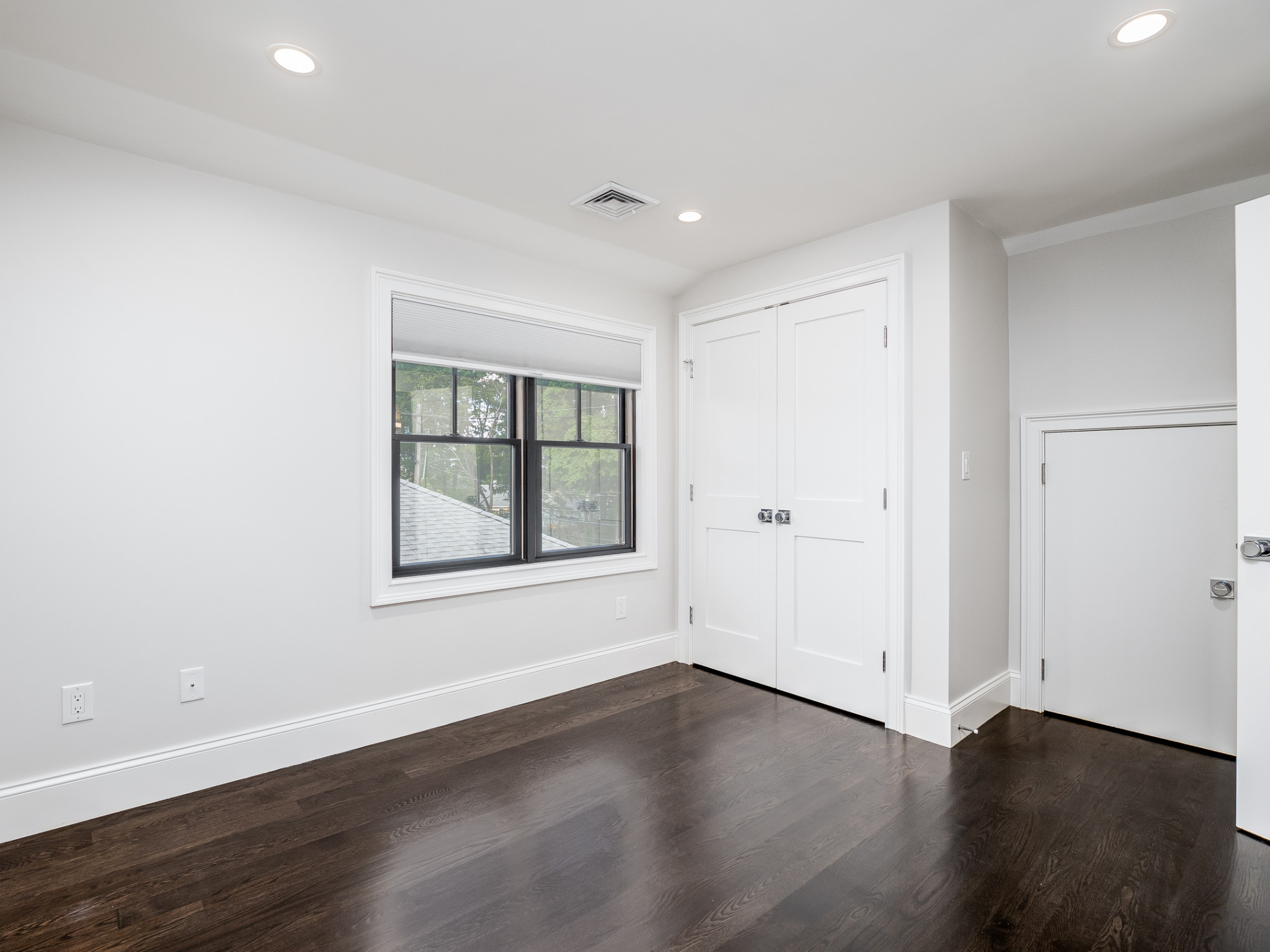 6 bed, 3 bath apartment for rent at 31 Heath St Unit 2, Woodland Heath — photo 21 of 45